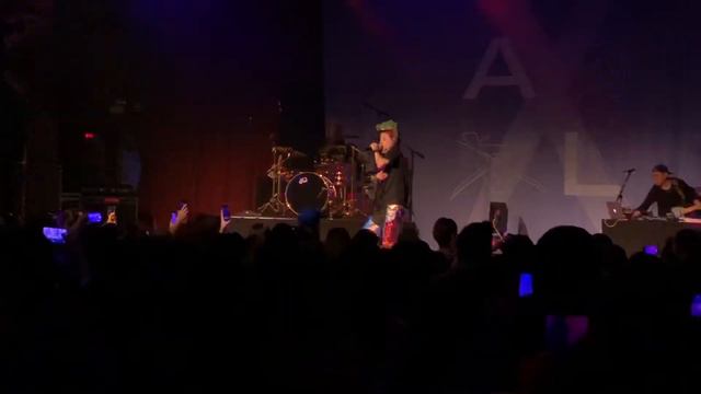 Amber Liu - “Get Over It” live смотреть онлайн