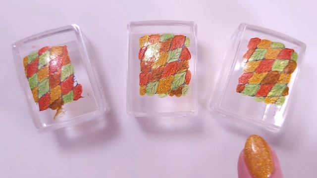 Fall nail design | Reverse stamping nail art смотреть онлайн