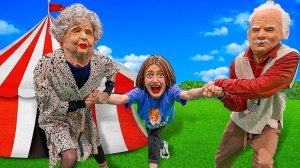 Старики Клоуны ПОХИТИЛИ Тому!!