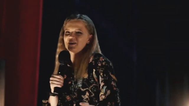 «В чем необходимо постоянство?» I Ксюша Утьева смотреть онлайн
