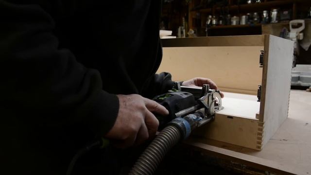 DiResta's Cut  2 Drawer ToolBox (REPOST)