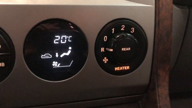 Ocasión Motor Valencia. KIA Carnival 2.9CRDI Executive 7pl. 2.500€ смотреть онлайн