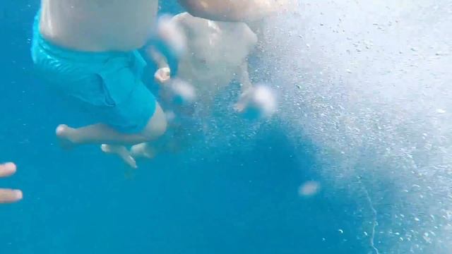 Spain Trip ?? Around the Coast [Pamplona, Barcelona, Valencia, Ibiza, Rota, Cadiz, Granada] смотреть онлайн