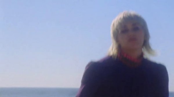 MILEY CYRUS GUCCI FLORA FANTASY FALL 2021