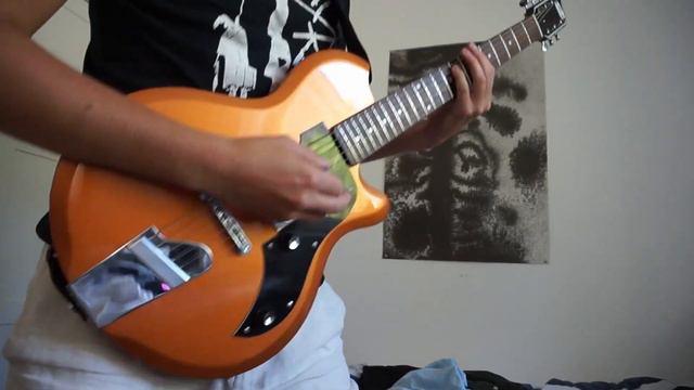 Can You Play Doom Metal with Single Coils in E-Standard? смотреть онлайн