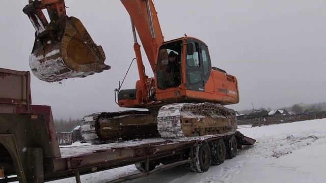 Как круто заезжает экскаваторщик))))))))