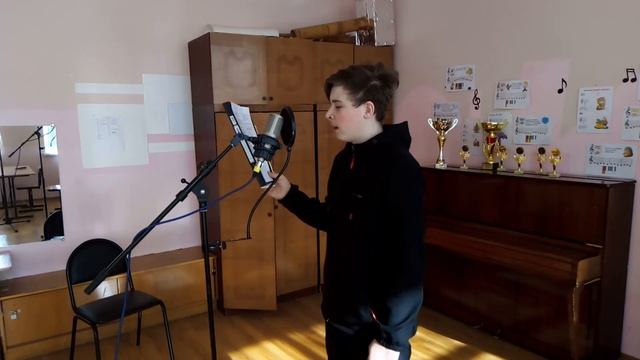 Довоенный вальс. исп.Георгий Данченко смотреть онлайн