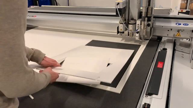 Swedboard SB Composite 5 mm cut on Zünd G3 смотреть онлайн