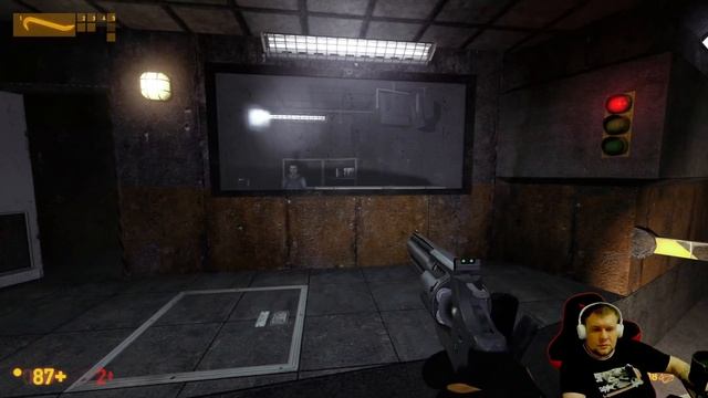 СКИТАЕМСЯ ПО ПОДЗЕМЕЛЬЯМ ЧЕРНОЙ МЕСЫ! - BLACK MESA ЧАСТЬ 4 смотреть онлайн