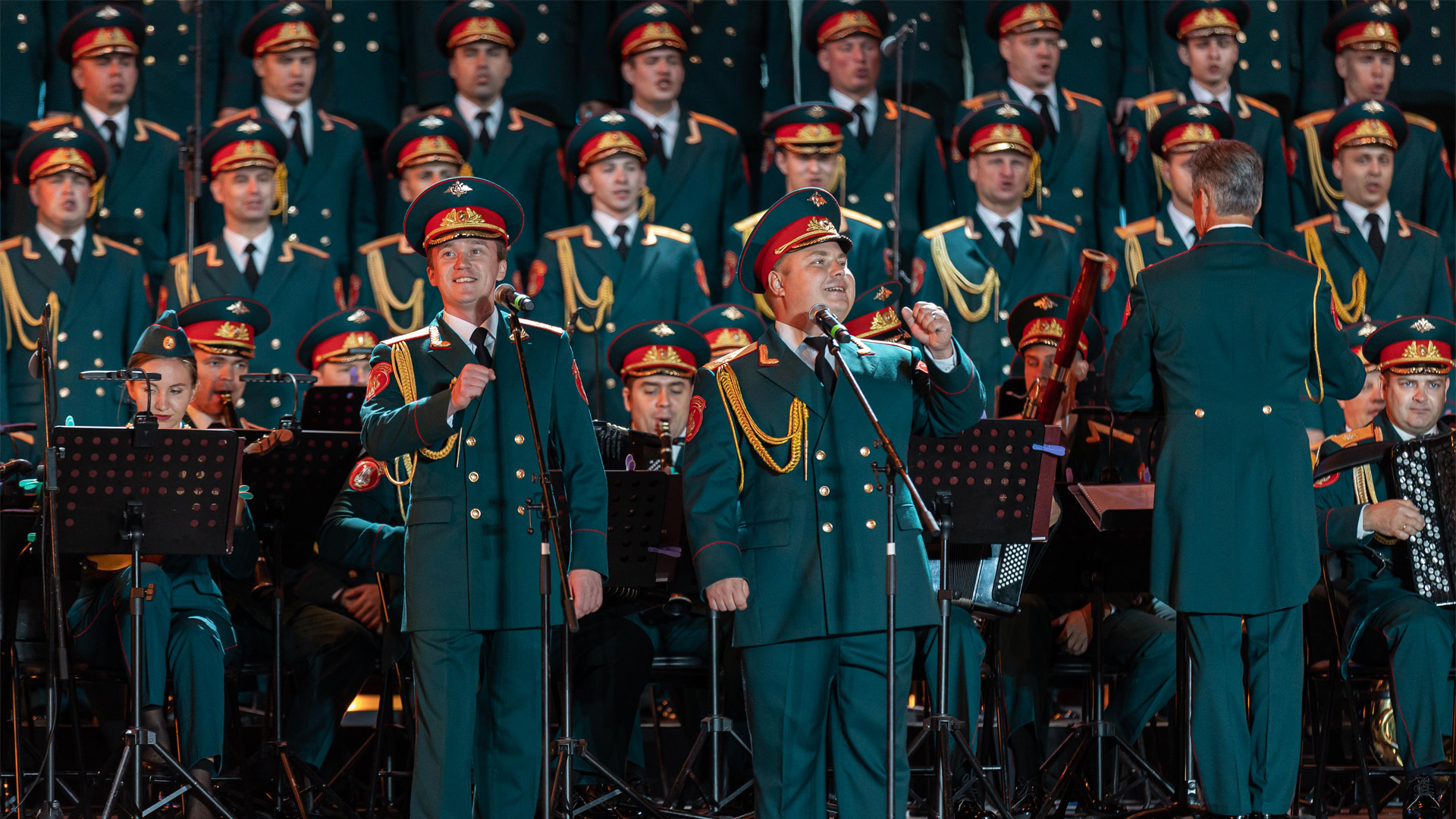 «Весна сорок пятого года», солисты – Алексей Скачков и Роман Валутов, август 2023 смотреть онлайн