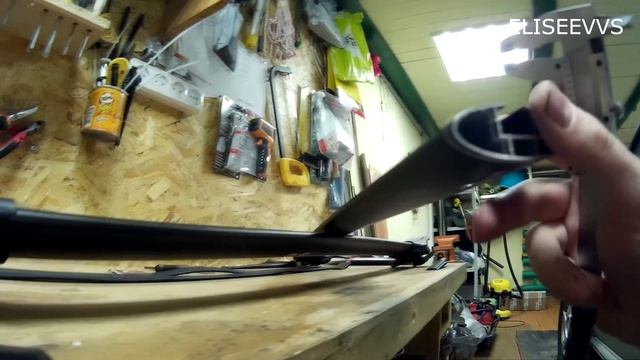 Багажник на рейлинги AGURI Prestige PS12 для Renault Duster смотреть онлайн