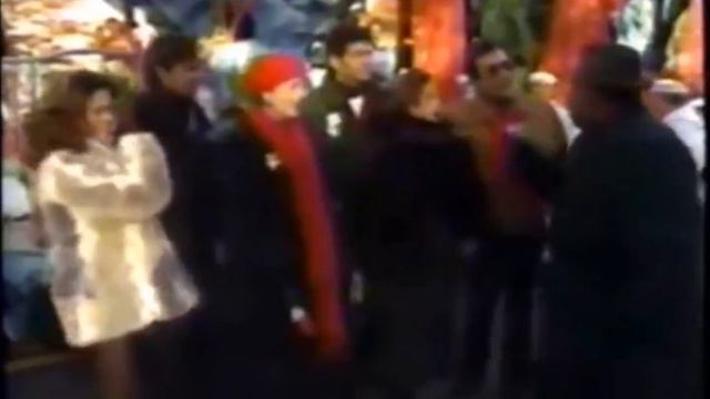 Sunset Beach..Clive Robertson & Susan Ward Take Part In Macy's Thanksgiving Parade