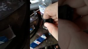 Замена топливных форсунок на жигулёвские бош 502 от Нивы .