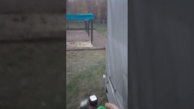 закончил копать. Ура! #неформат #ЭтоДача #лопата #дача #пятница #ЕмельянчиковЮрий смотреть онлайн