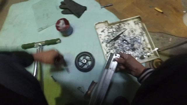 влог. Перемываю подшипники на самокате Андрюши. НЕ смотреть но подписаться смотреть онлайн