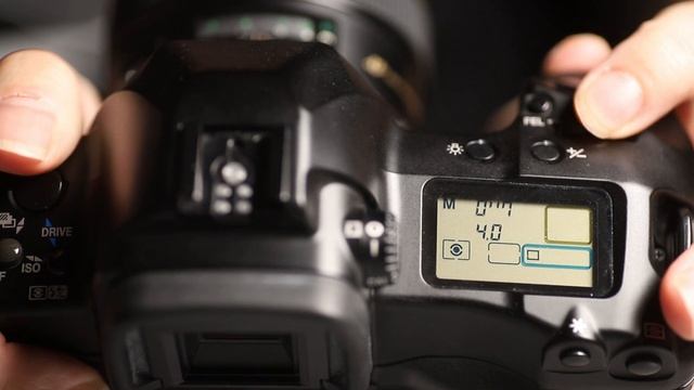 Canon EOS 3 | Camera Sounds ASMR смотреть онлайн