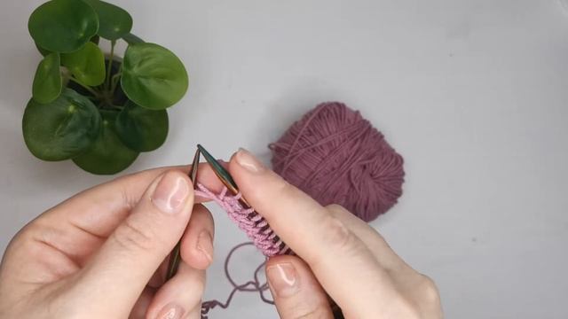 Лицевая петля. Как вязать лицевую классическую петлю?Вязание уроки для начинающих. смотреть онлайн