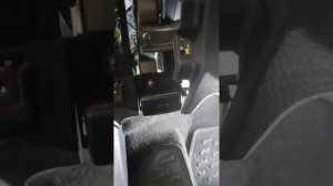 Блок предохранителей салона Suzuki Swift lV сузуки свифт 4, где находится