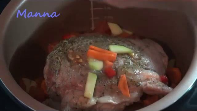 Мясо на овощной подушке в мультиварке Philips HD3060 смотреть онлайн