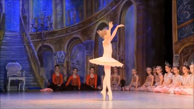 П. И. Чайковский "Танец Феи Драже" из балета "Щелкунчик" смотреть онлайн