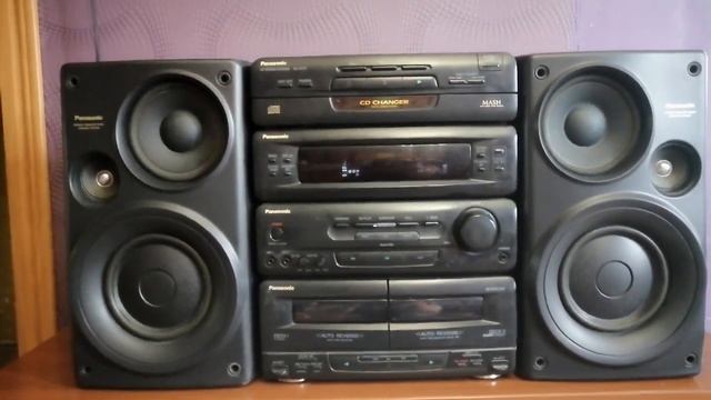 Как играет музыкальный центр Panasonic SA-CH72 смотреть онлайн