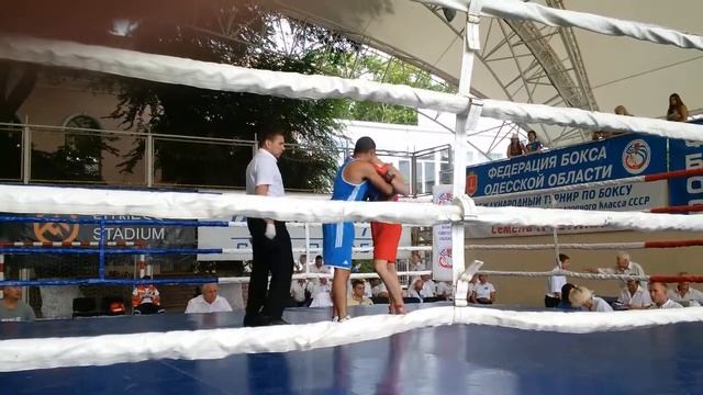 Перегиняк Махмудов Турнир Трестина 2018 1 раунд смотреть онлайн