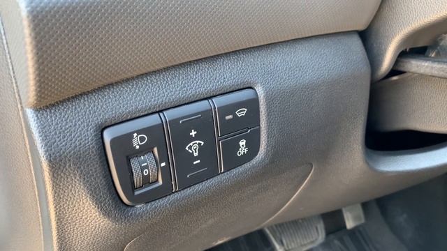 ПРОДАН!!! Hyundai Creta '2018 (1 поколение), 1.6 AT (123 л. с.) смотреть онлайн
