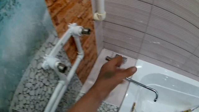 УСТАНОВКА МОНТАЖ ТРОПИЧЕСКОГО ДУША в ванной