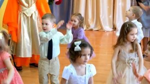 Весенний танец.2-ая младшая группа.NICK-VIDEO studio.