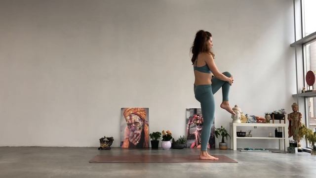 Идеальная практика для доброго утра. Для любого уровня. смотреть онлайн