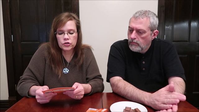 Godiva Signature Honey & Almond Milk Chocolate, Kit Kat Gold And Ritter Sport Waffel Review