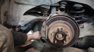 Nissan X-Trail T31 ремонт задней тормозной системы.  Пробег 158 000. Часть 1 - разборка.