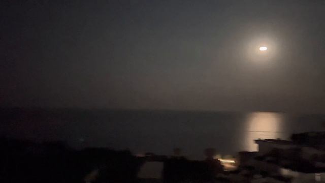 Одесса 25 августа 2022. Хроники Аркадии за месяц. Винегрет из видео, которые не вошли в мои выпуски