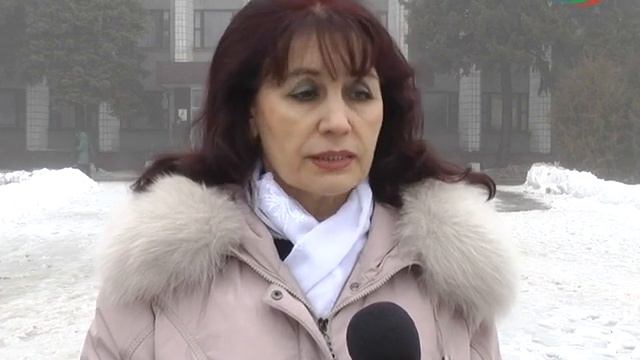 В Харцызских школах отменили занятия. смотреть онлайн