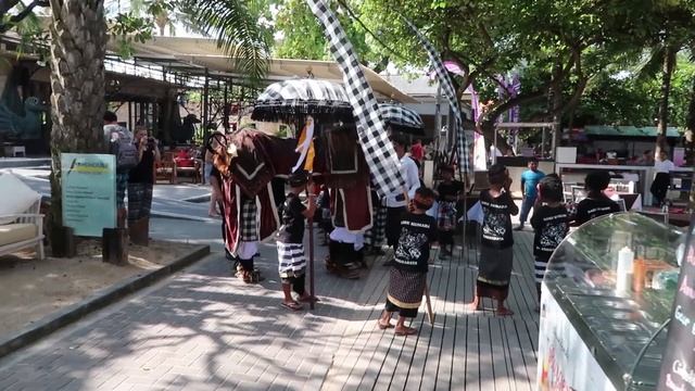 Лучшие пляжи Бали. Санур. Отдых с детьми смотреть онлайн