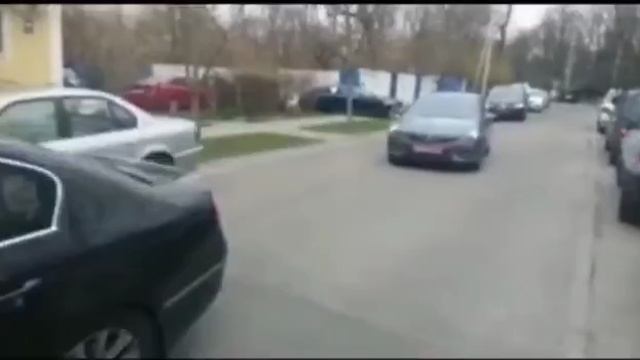 Проводы польских дипломатов с позором.