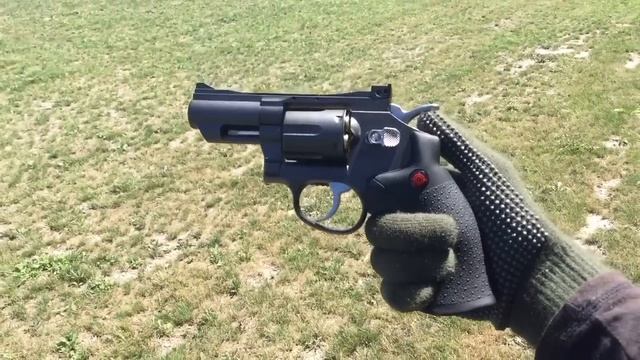 Crosman SNR357 CO2 Full Metal Revolver смотреть онлайн
