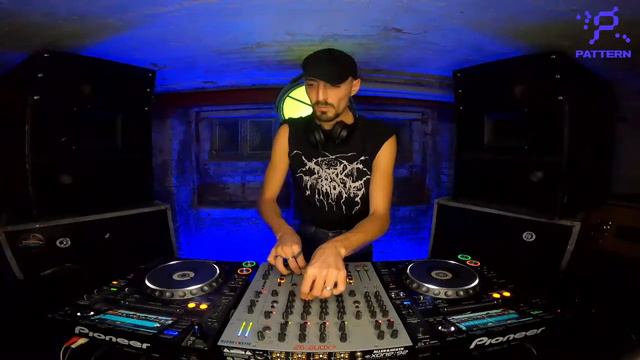 PATTERN: DRY Berlin Showcase - Mistica - 6 P.M смотреть онлайн