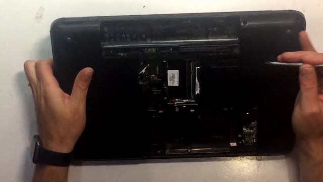 Разборка и чистка от пыли HP Pavilion G6-2281sr смотреть онлайн