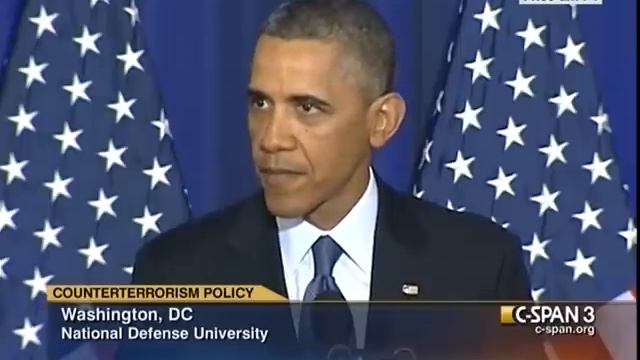 President Obama On National Security (Interrupted by Heckler) смотреть онлайн