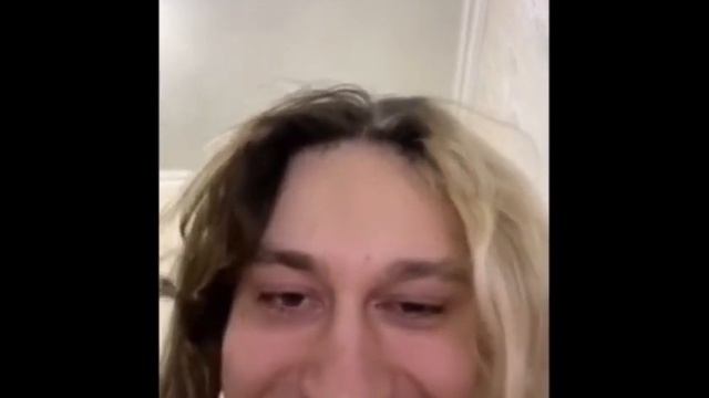 РАЗРЫВНАЯ. ЮМОРИШЬ. РЖАКА. ОРИГИНАЛ. РЕАКЦИЯ. МЕМ. nekoglai смотреть онлайн