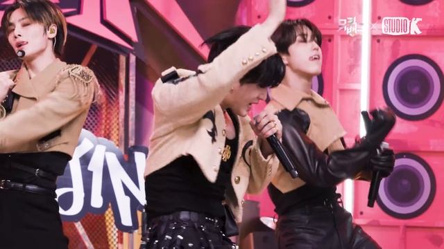 [얼빡직캠 4K] 스트레이 키즈 창빈 '락(樂)'(Stray Kids CHANGBIN Facecam) @뮤직뱅크(Music Bank) 231110