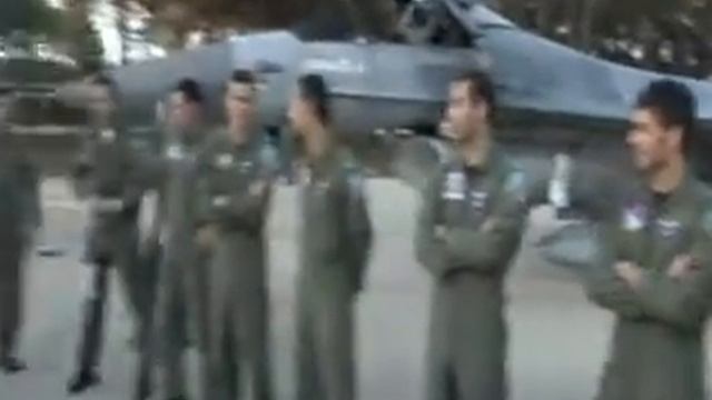 Fortis B-42 Automatic GMT смотреть онлайн