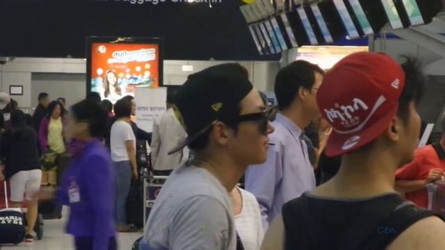 150224 Ji Chang Wook @Suvarnabhumi Airport