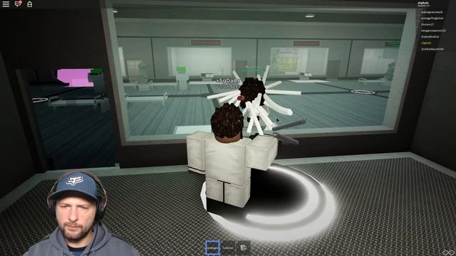 Testing DEADLY VIRUSES in Roblox ro-bio Evolution смотреть онлайн