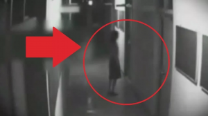 ТОП 6 ЖУТКИХ ВИДЕО С ПРИЗРАКАМИ КОТОРЫЕ НИКТО НЕ МОЖЕТ ОБЪЯСНИТЬ