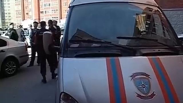 Судебные приставы вскрыли квартиру должника смотреть онлайн