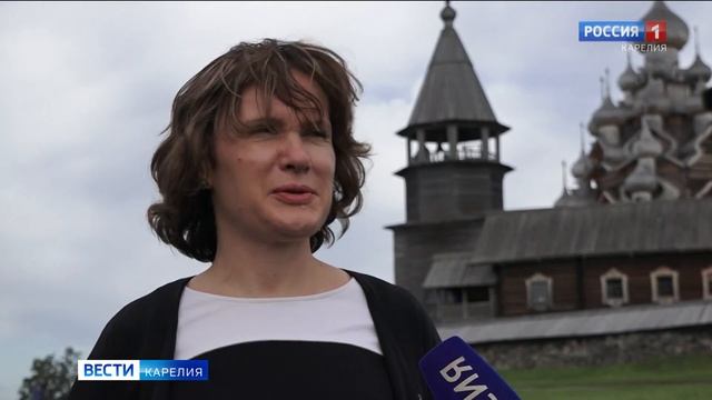В Преображенской церкви на острове Кижи прошло первое за 84 года богослужение смотреть онлайн