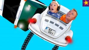 ПЕРЕВЕРНУЛИ Автобус в ПОГОНЕ от Полиции!!! Игорь и папа ЕДУТ на НА ЖУКЕ