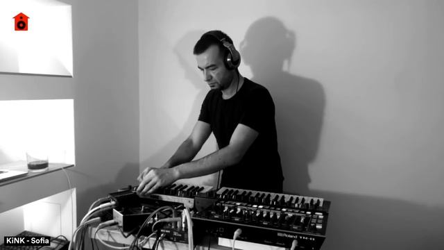SHS 27 KiNK x Speedy J live смотреть онлайн